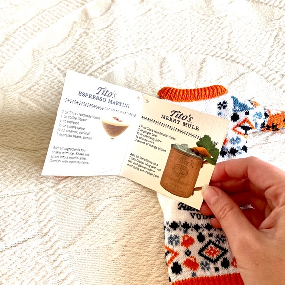 New Tito’s Bottle / Mini Dog Sweater - Picture 3 of 3